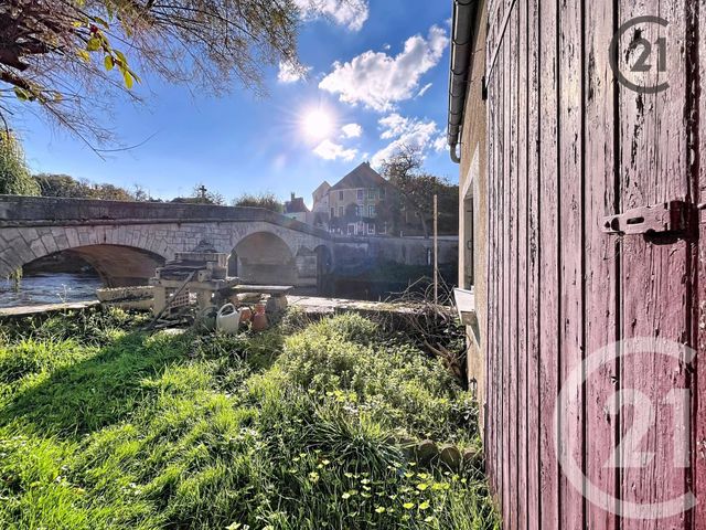 Afficher la photo en grand Maison à vendre - 5 pièces - 142,60 m2 - 89 - BOURGOGNE