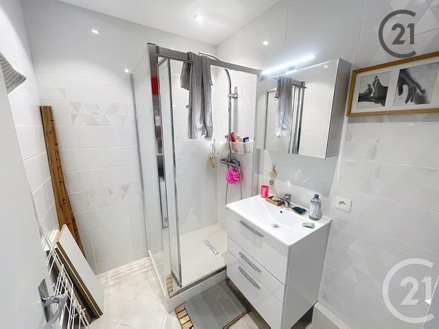 Appartement F3 à vendre - 3 pièces - 65,34 m2 - Auxerre - 89 - BOURGOGNE