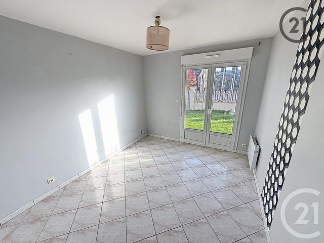 Afficher la photo en grand Maison à vendre - 6 pièces - 111,79 m2 - Chemilly Sur Yonne - 89 - BOURGOGNE
