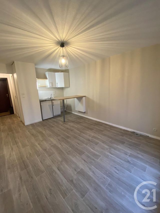 Appartement Studio à louer - 1 pièce - 21 m2 - Auxerre - 89 - BOURGOGNE