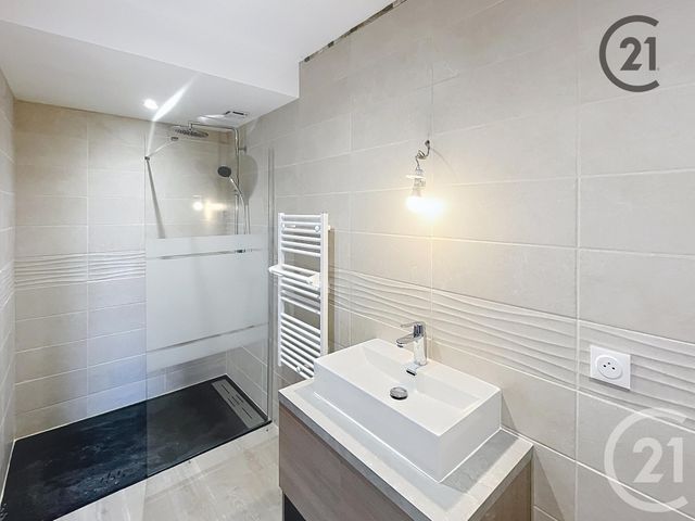 Afficher la photo en grand Maison à vendre - 5 pièces - 180 m2 - St Cyr Les Colons - 89 - BOURGOGNE