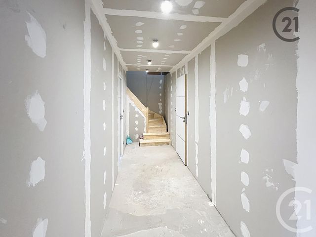 Afficher la photo en grand Maison à vendre - 5 pièces - 180 m2 - St Cyr Les Colons - 89 - BOURGOGNE