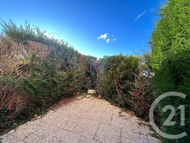 Appartement Studio &agrave; louer - 1 pi&egrave;ce - 16 m2 - Auxerre - 89 - BOURGOGNE