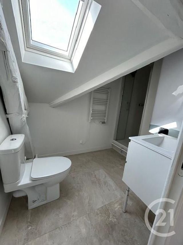 Afficher la photo en grand Appartement à vendre - 2 pièces - 27 m2 - Auxerre - 89 - BOURGOGNE