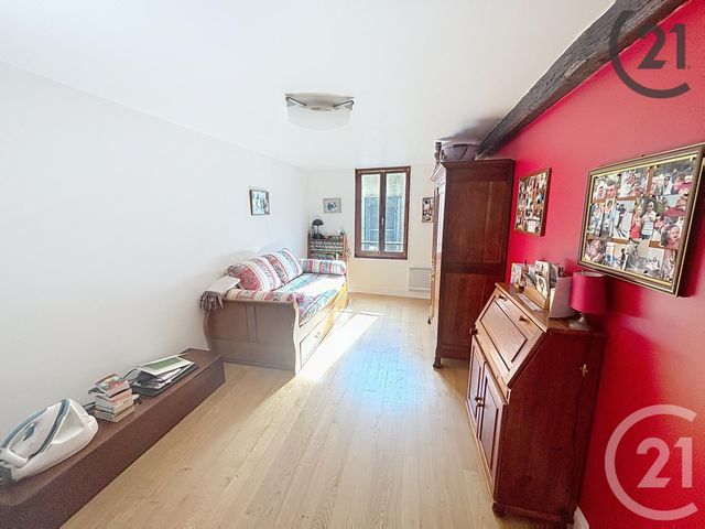 Afficher la photo en grand Appartement F5 à vendre - 5 pièces - 124,72 m2 - Auxerre - 89 - BOURGOGNE