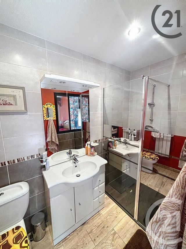 Afficher la photo en grand Appartement F5 à vendre - 5 pièces - 124,72 m2 - Auxerre - 89 - BOURGOGNE