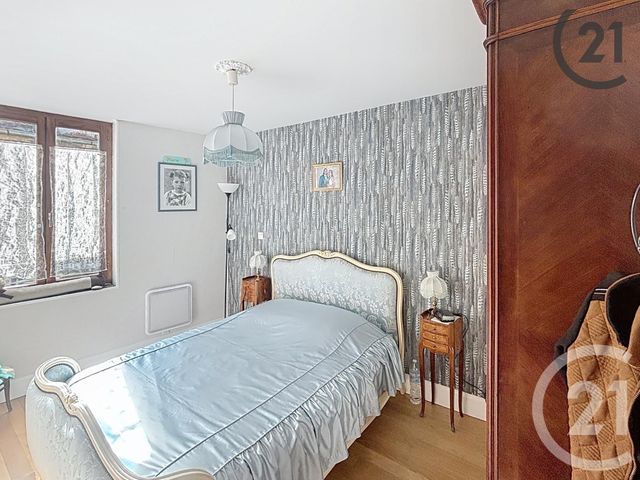 Afficher la photo en grand Appartement F5 à vendre - 5 pièces - 124,72 m2 - Auxerre - 89 - BOURGOGNE