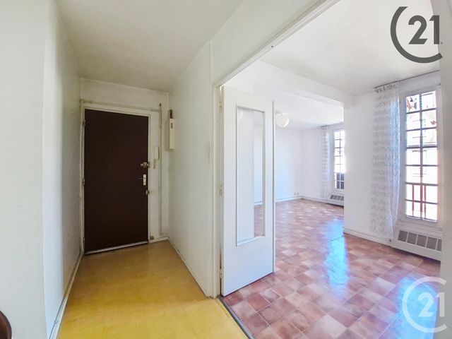 Afficher la photo en grand Appartement F3 à vendre - 3 pièces - 63,38 m2 - Auxerre - 89 - BOURGOGNE