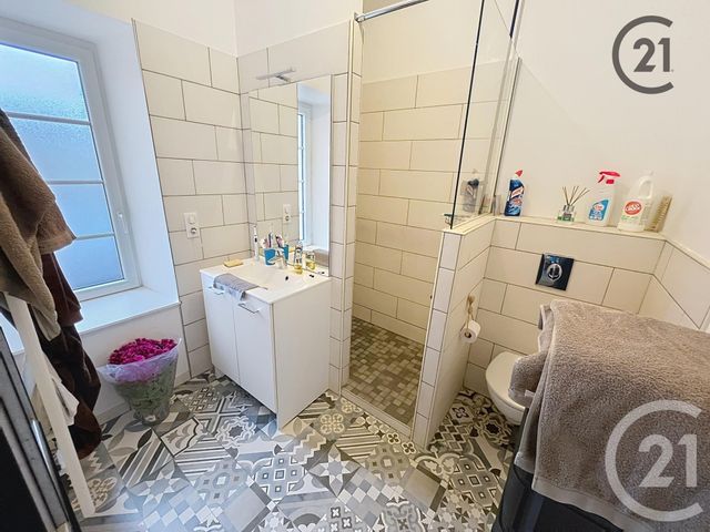 Appartement F2 à vendre - 3 pièces - 52 m2 - Auxerre - 89 - BOURGOGNE