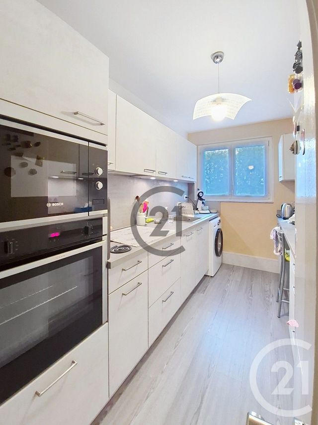 Appartement T5 à vendre - 5 pièces - 82,63 m2 - Auxerre - 89 - BOURGOGNE