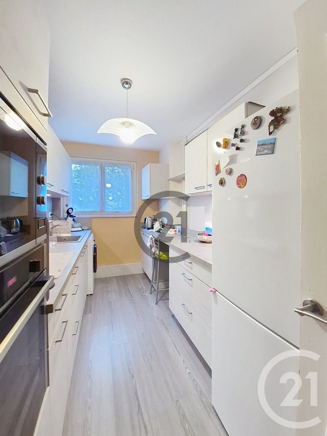 Appartement T5 à vendre - 5 pièces - 82,63 m2 - Auxerre - 89 - BOURGOGNE