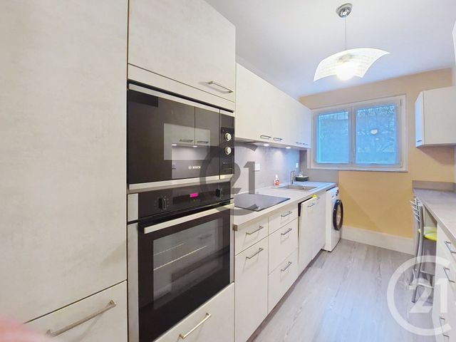 Appartement T5 &agrave; vendre - 5 pi&egrave;ces - 82,63 m2 - Auxerre - 89 - BOURGOGNE