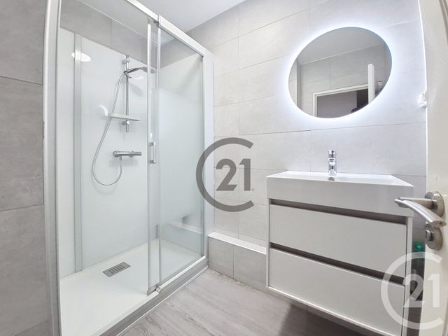 Appartement T5 &agrave; vendre - 5 pi&egrave;ces - 82,63 m2 - Auxerre - 89 - BOURGOGNE