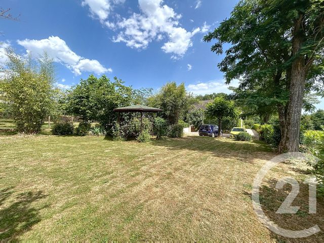 Maison à vendre - 7 pièces - 135,76 m2 - Pourrain - 89 - BOURGOGNE