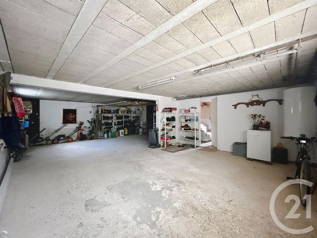 Maison à vendre - 7 pièces - 135,76 m2 - Pourrain - 89 - BOURGOGNE