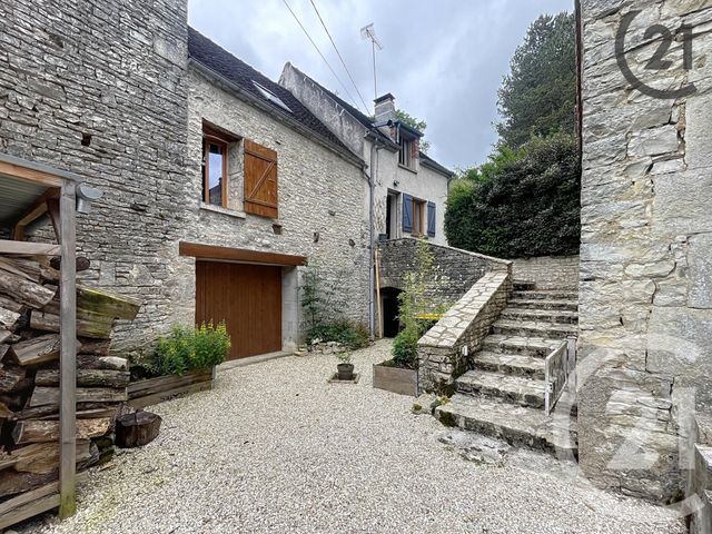 Maison à vendre - 4 pièces - 99 m2 - Vermenton - 89 - BOURGOGNE