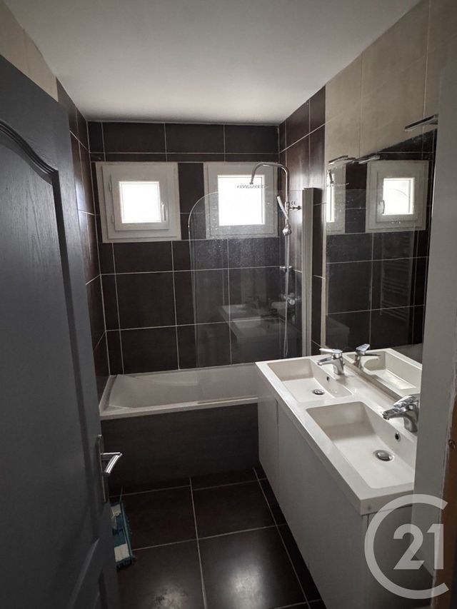 Appartement F4 &agrave; vendre - 4 pi&egrave;ces - 74,61 m2 - Auxerre - 89 - BOURGOGNE