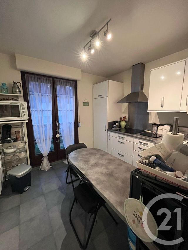 Appartement T2 à louer - 2 pièces - 45,72 m2 - Auxerre - 89 - BOURGOGNE