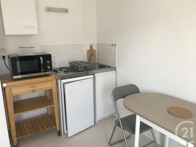 Appartement Studio &agrave; louer - 1 pi&egrave;ce - 16,35 m2 - Auxerre - 89 - BOURGOGNE