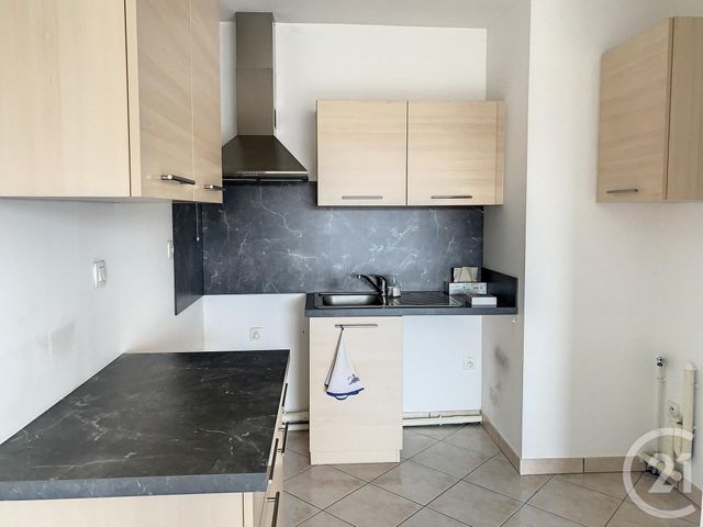 Appartement F2 &agrave; louer - 2 pi&egrave;ces - 48,70 m2 - Auxerre - 89 - BOURGOGNE