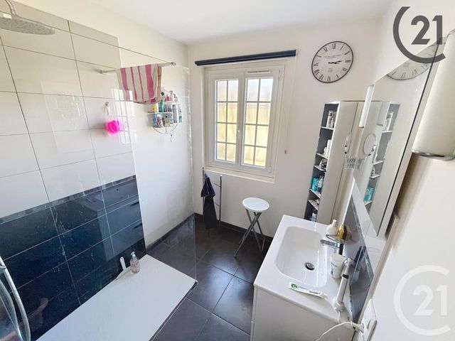 Maison &agrave; vendre - 6 pi&egrave;ces - 82,58 m2 - St Georges Sur Baulche - 89 - BOURGOGNE