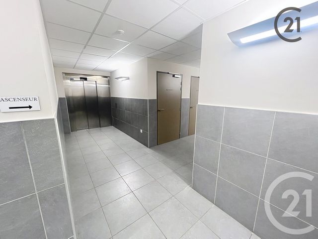 Appartement F3 &agrave; vendre - 3 pi&egrave;ces - 60,89 m2 - Auxerre - 89 - BOURGOGNE