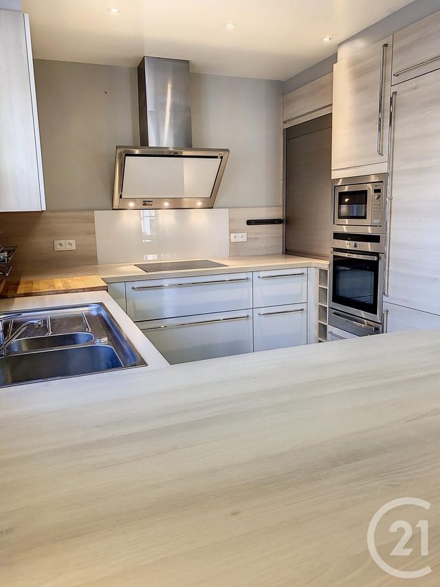 Maison &agrave; vendre - 8 pi&egrave;ces - 210 m2 - 89 - BOURGOGNE