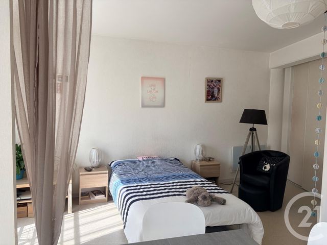 Appartement Studio &agrave; louer - 1 pi&egrave;ce - 34 m2 - Auxerre - 89 - BOURGOGNE