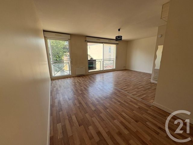 Appartement F1 &agrave; louer - 1 pi&egrave;ce - 33 m2 - Auxerre - 89 - BOURGOGNE