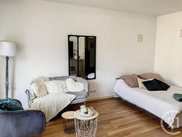 Appartement F1 à louer AUXERRE