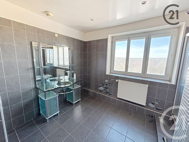 Appartement F4 &agrave; vendre - 4 pi&egrave;ces - 125 m2 - Auxerre - 89 - BOURGOGNE