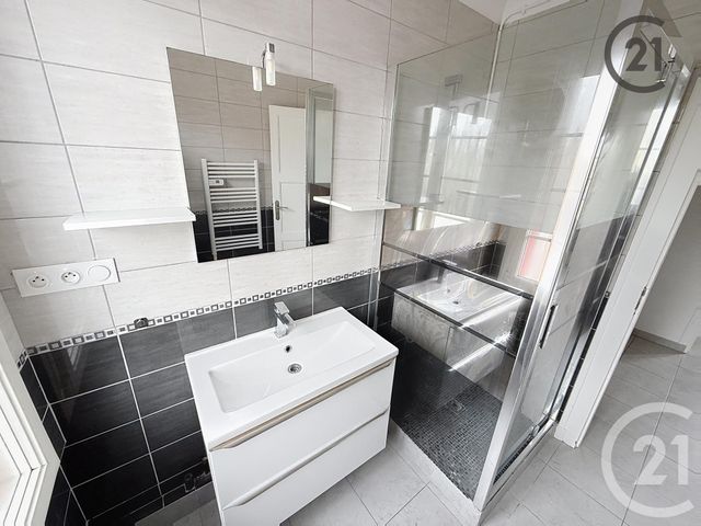 Appartement F2 &agrave; vendre - 3 pi&egrave;ces - 43,76 m2 - Auxerre - 89 - BOURGOGNE