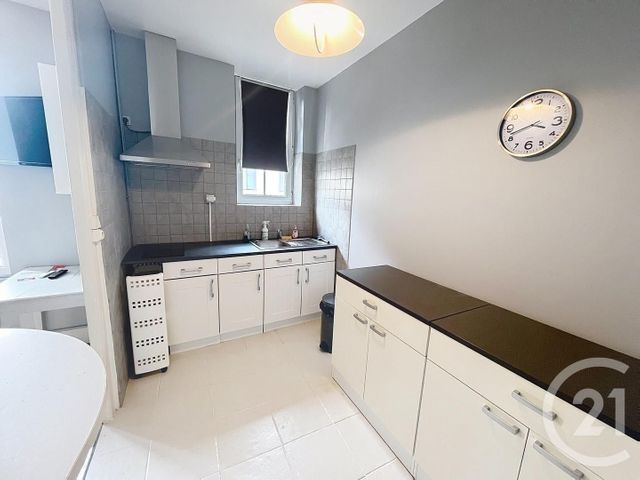 Appartement T2 &agrave; louer - 2 pi&egrave;ces - 34 m2 - Auxerre - 89 - BOURGOGNE