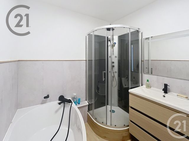 Appartement F3 &agrave; vendre - 4 pi&egrave;ces - 70,22 m2 - Auxerre - 89 - BOURGOGNE