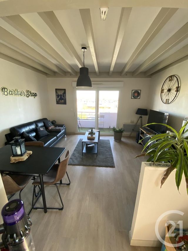 Appartement F2 &agrave; louer - 2 pi&egrave;ces - 58 m2 - Auxerre - 89 - BOURGOGNE