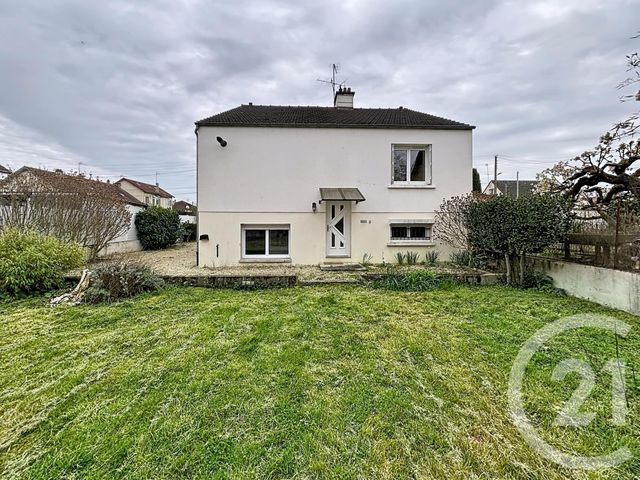 Appartement F3 &agrave; louer - 3 pi&egrave;ces - 87 m2 - Auxerre - 89 - BOURGOGNE