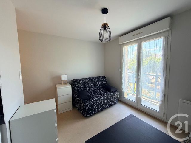 Appartement F1 à louer AUXERRE