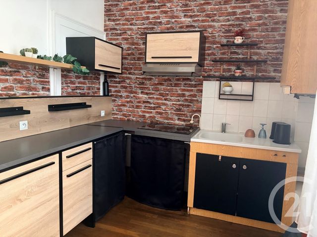 Appartement T2 &agrave; louer - 2 pi&egrave;ces - 50 m2 - Auxerre - 89 - BOURGOGNE