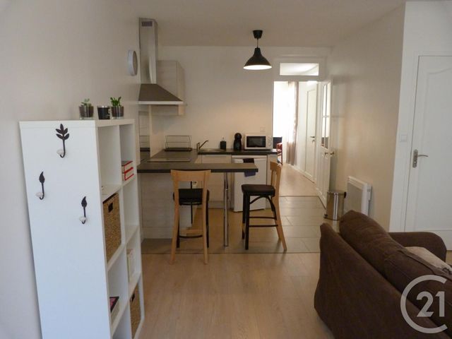Appartement F2 &agrave; louer - 2 pi&egrave;ces - 35,50 m2 - Auxerre - 89 - BOURGOGNE
