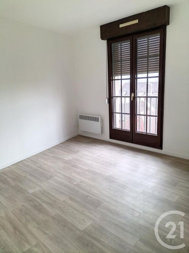 Appartement T2 &agrave; louer - 2 pi&egrave;ces - 47 m2 - Auxerre - 89 - BOURGOGNE