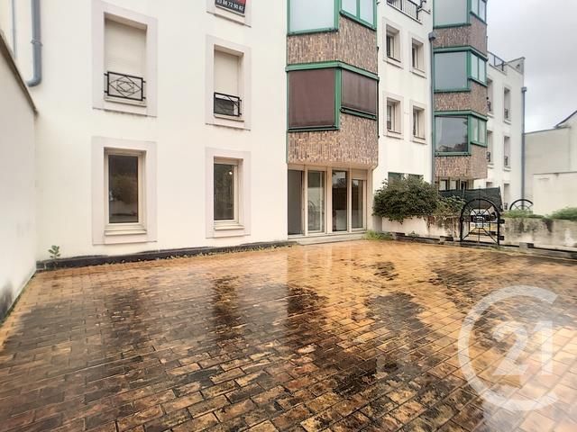 Appartement F2 &agrave; louer - 2 pi&egrave;ces - 60 m2 - Auxerre - 89 - BOURGOGNE