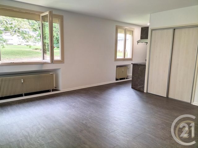 Appartement Studio &agrave; louer - 1 pi&egrave;ce - 36 m2 - Auxerre - 89 - BOURGOGNE