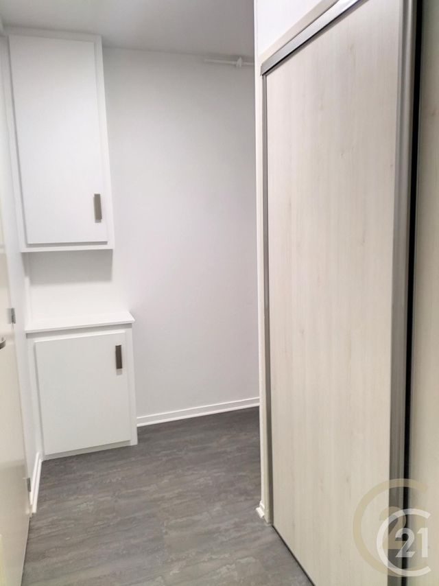 Appartement Studio &agrave; louer - 1 pi&egrave;ce - 36 m2 - Auxerre - 89 - BOURGOGNE
