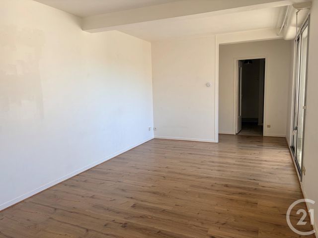 Appartement F1 à louer AUXERRE