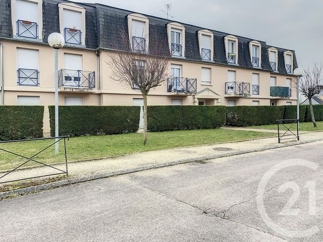 Appartement Studio &agrave; louer - 1 pi&egrave;ce - 22 m2 - Auxerre - 89 - BOURGOGNE
