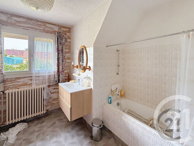 Maison &agrave; vendre - 6 pi&egrave;ces - 195 m2 - Charbuy - 89 - BOURGOGNE