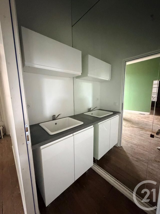 Appartement Autre &agrave; louer - 2 pi&egrave;ces - 35 m2 - Auxerre - 89 - BOURGOGNE