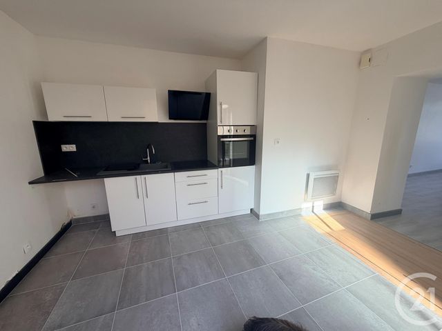 Appartement T2 &agrave; louer - 2 pi&egrave;ces - 57,34 m2 - Courson Les Carrieres - 89 - BOURGOGNE