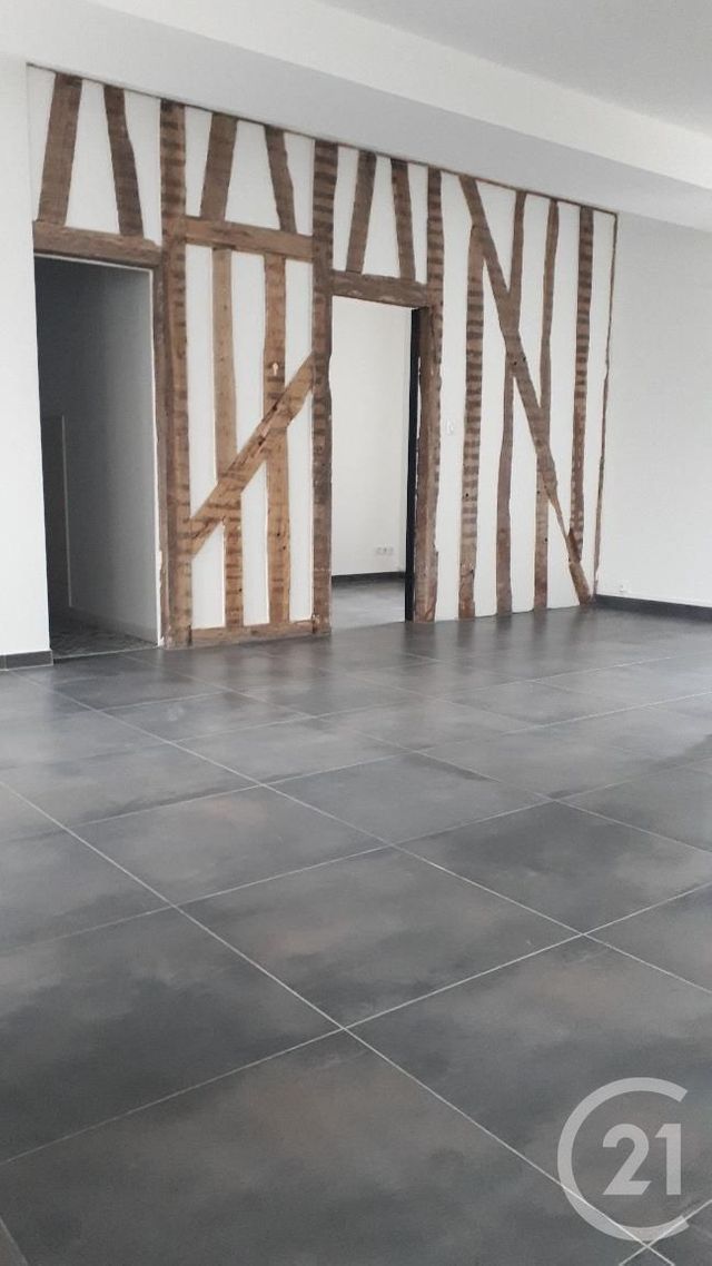 Appartement F3 &agrave; louer - 3 pi&egrave;ces - 51,80 m2 - Auxerre - 89 - BOURGOGNE