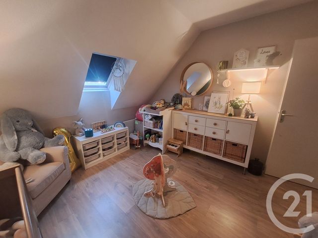 Maison &agrave; louer - 4 pi&egrave;ces - 80 m2 - Chevannes - 89 - BOURGOGNE
